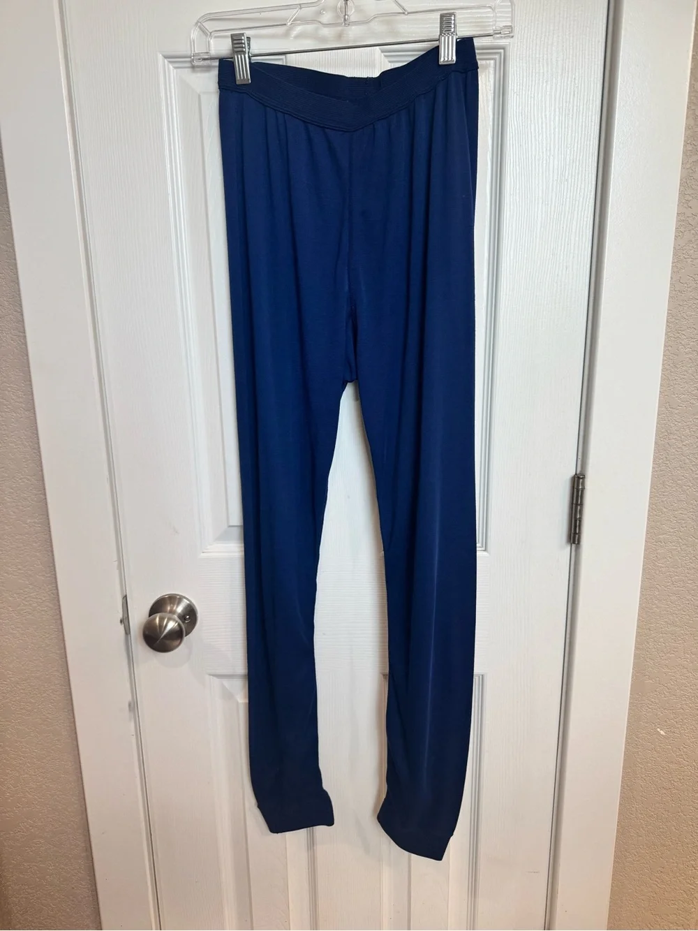 Patagonia Navy Blue Men’s small Capilene base layer